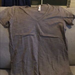 Lululemon T-Shirt